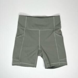 Lululemon | Invigorate Short Olive Gray
